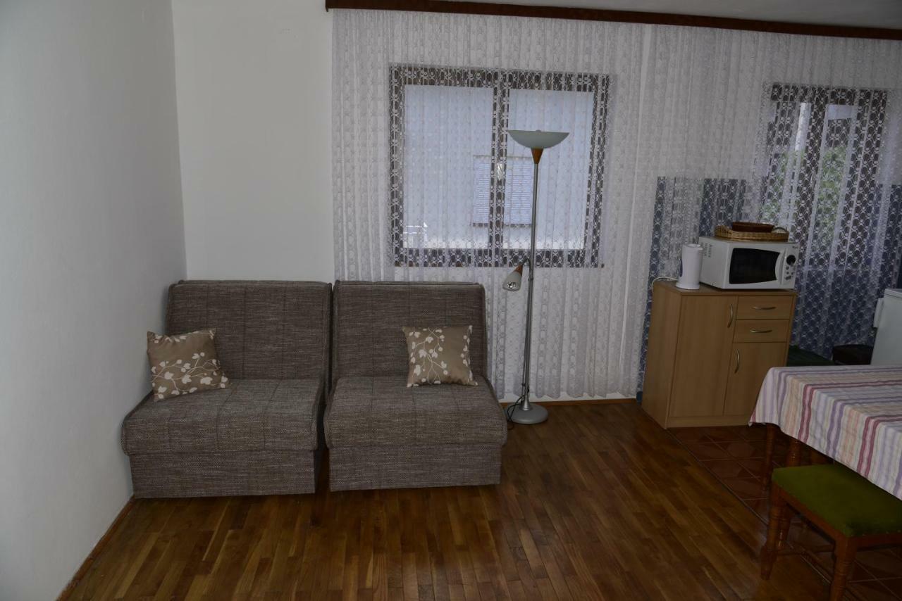 Apartment Palm Tree Malinska Extérieur photo