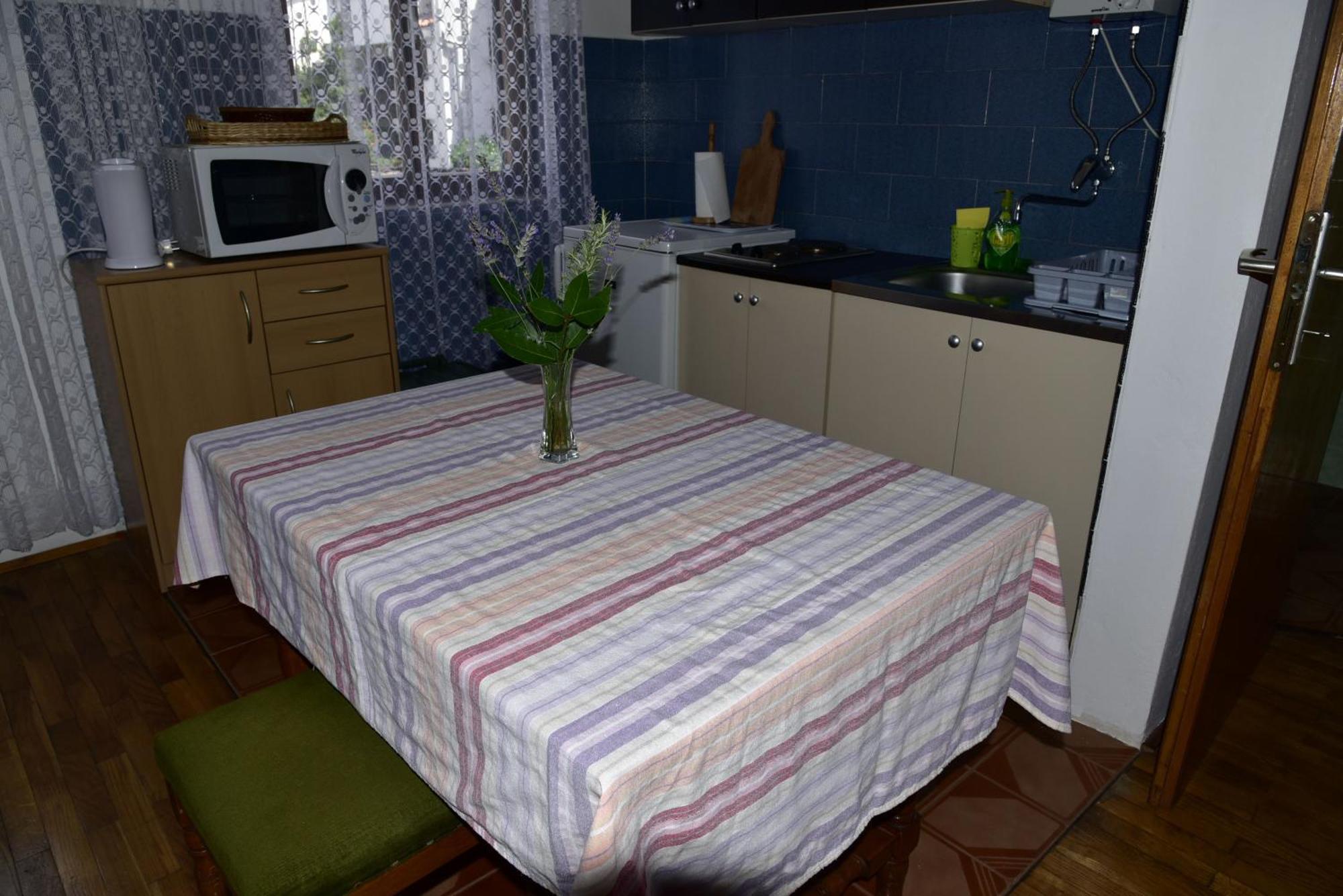 Apartment Palm Tree Malinska Extérieur photo