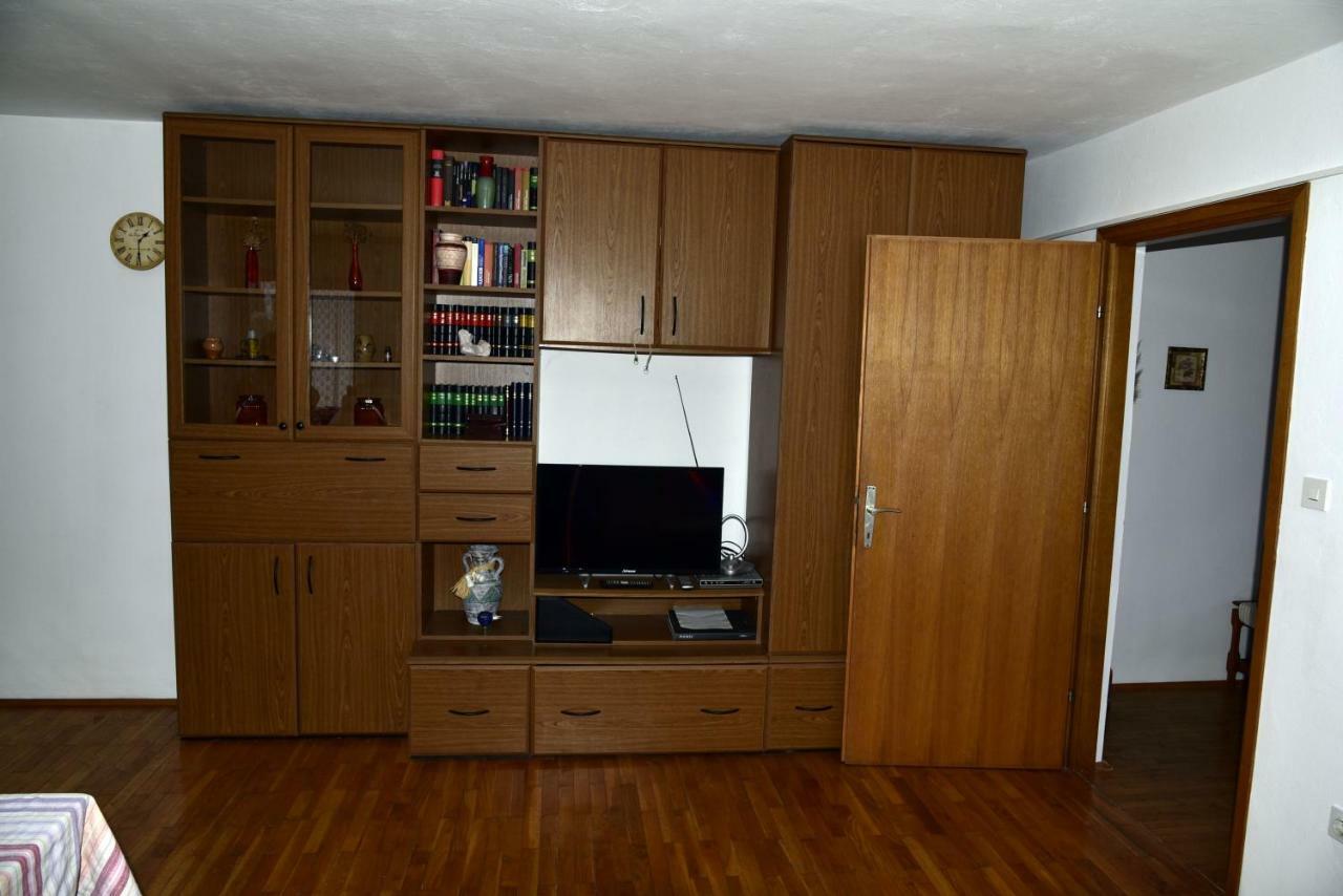 Apartment Palm Tree Malinska Extérieur photo